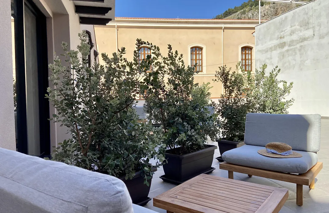 Salemare Rooms & Suites-1